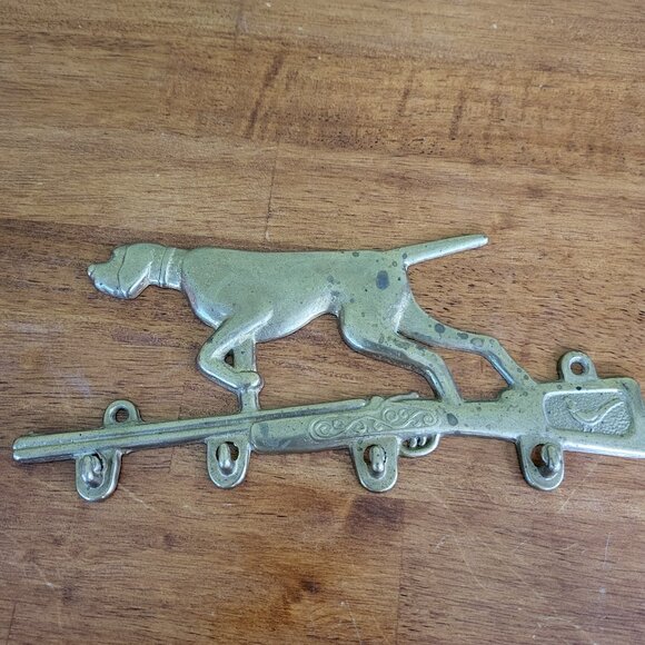 Vintage Brass Key Holder Keychain Hunting Dog Hunting Passion Hound Dog Decor T7 - Picture 1 of 9